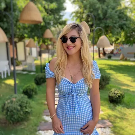 Meri Park Suites Szálloda *